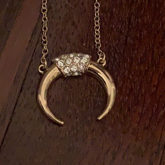 NWT Banana Republic Gold & Crystal Necklace. - Picture 2 of 4